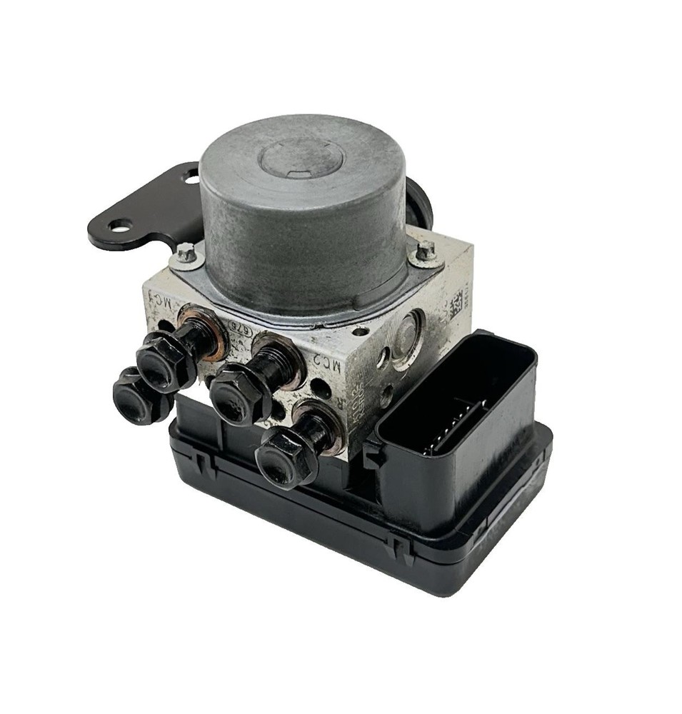 2016 - 2018 DUCATI HYPERMOTARD 939 ABS PUMP BRAKE SYSTEM CONTROL MODULE STOCK