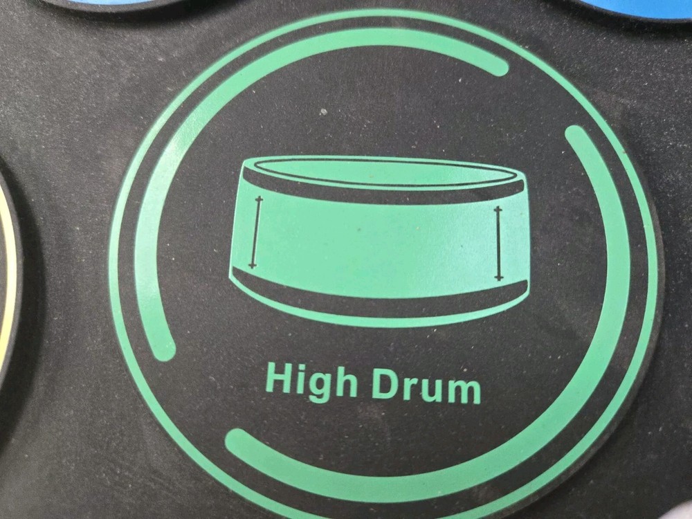 Roll Up Electronic Drum Pad. Drum Practice.