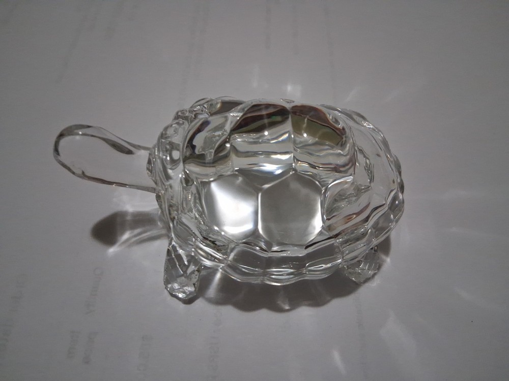 Crystal Clear Glass Turtle Tortoise Figure