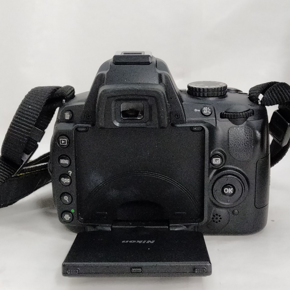 CANON D5000 12.3 MP Silver 3294954