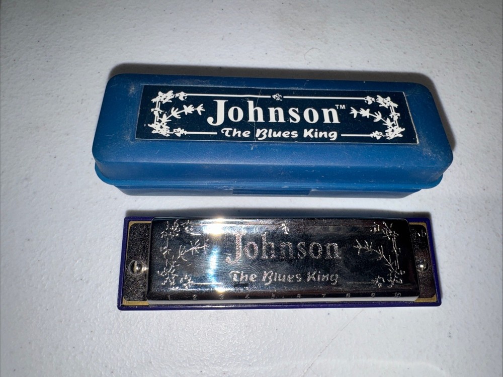 Johnson "The Blues King' harmonica With Case Musical Instruments Key D