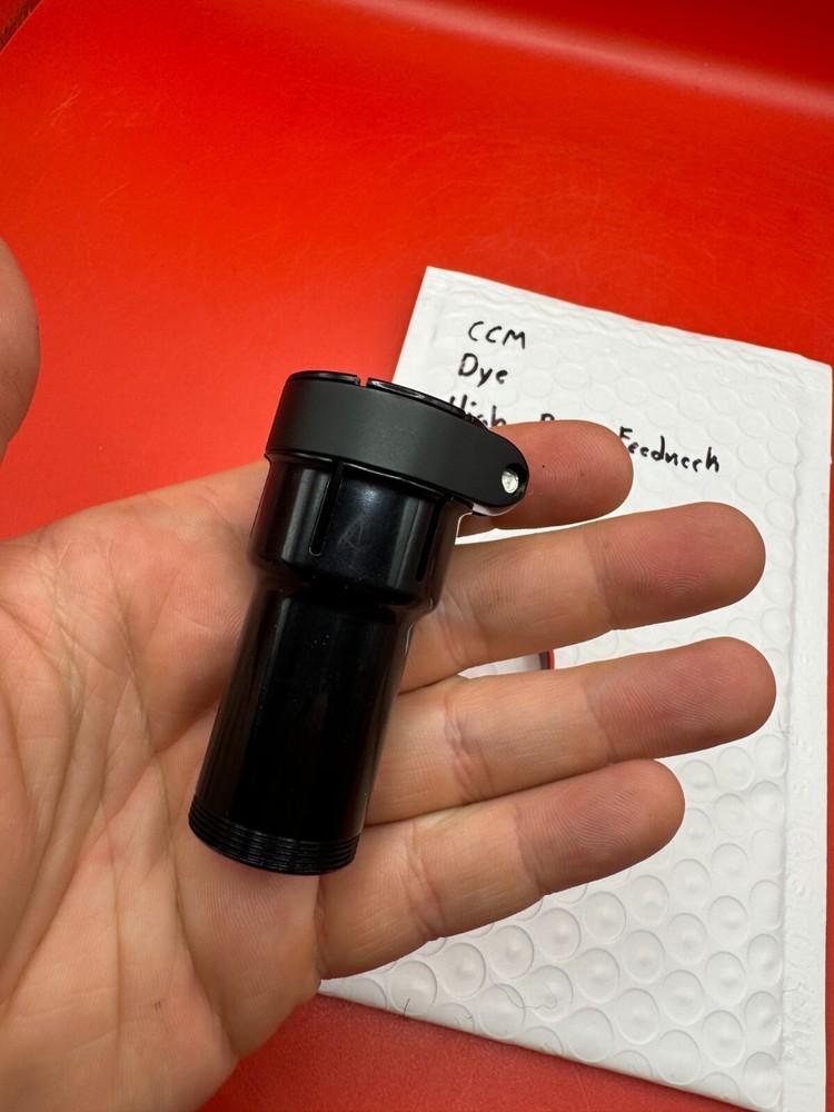 CCM Dye High Rise Feedneck