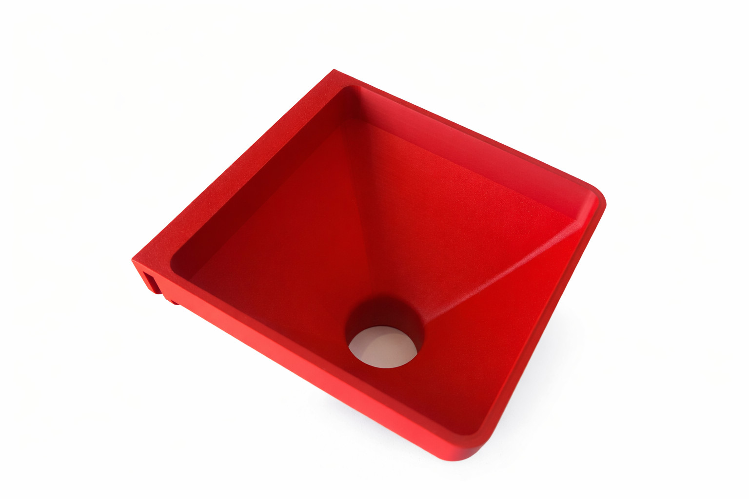 Lee App Output Chute