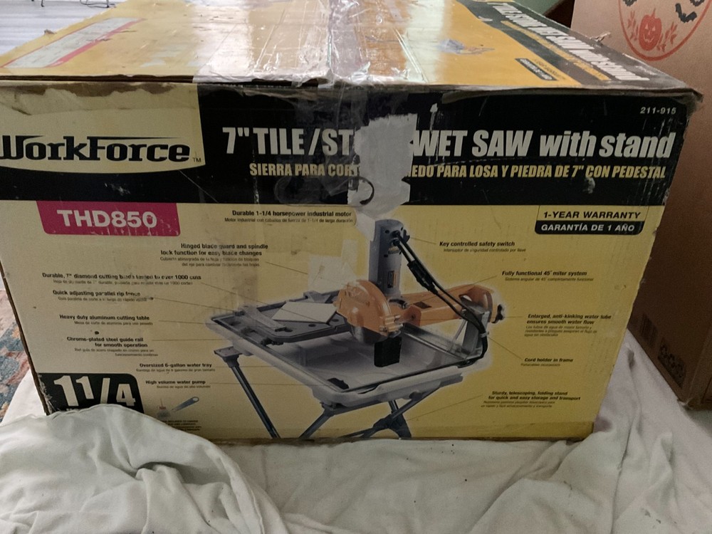 7 " Tile saw - WorkForce - Tile/Stone Saw with stand