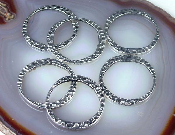 10 Silver Pewter Hammered Disc Large Ring 30mm