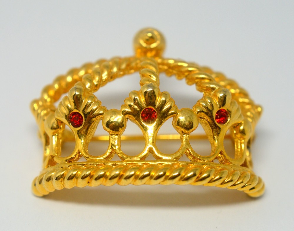 ACONDA BRANDED CROWN BROOCH