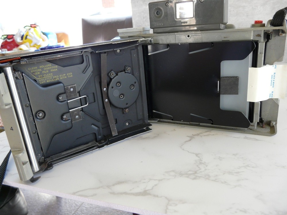 Vintage Polaroid Land Camera 440 Untested