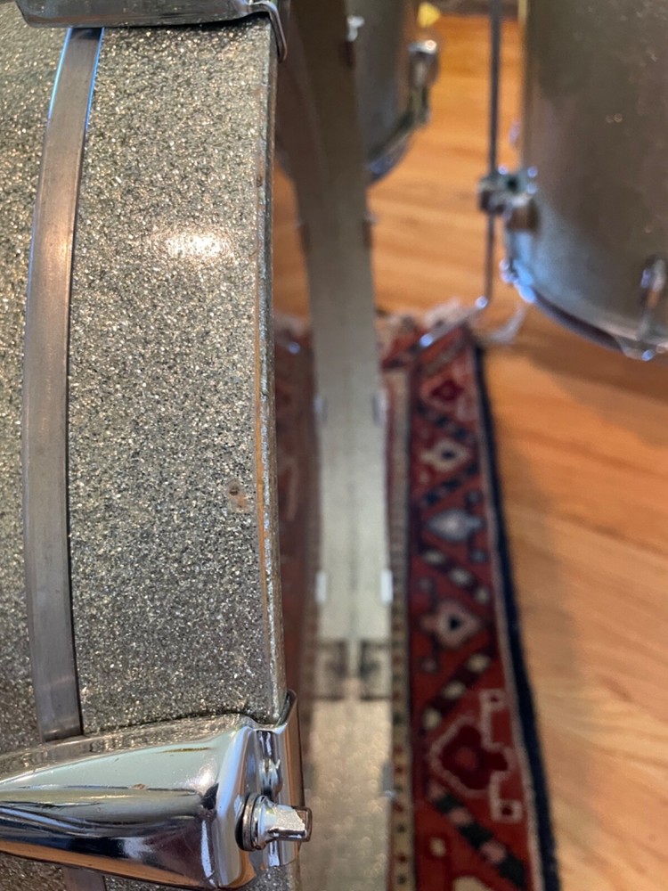 Yamaha Maple Custom Absolute Silver Sparkle Kit