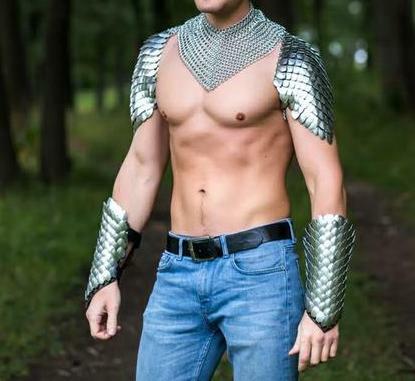 Chain mail mens Collar Gorget Coif Traditional Chaimaille Technique from Anodize