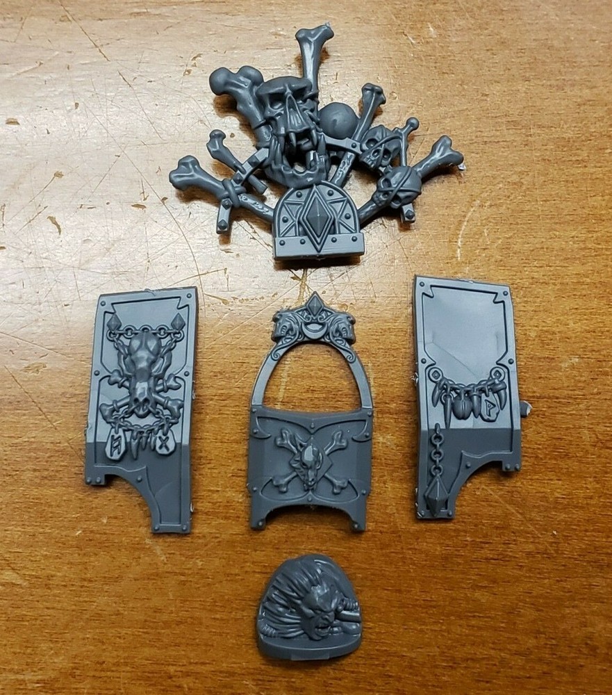 Warhammer 40k Space Wolves Bits Dreadnought Sarcophagus-Murderfang
