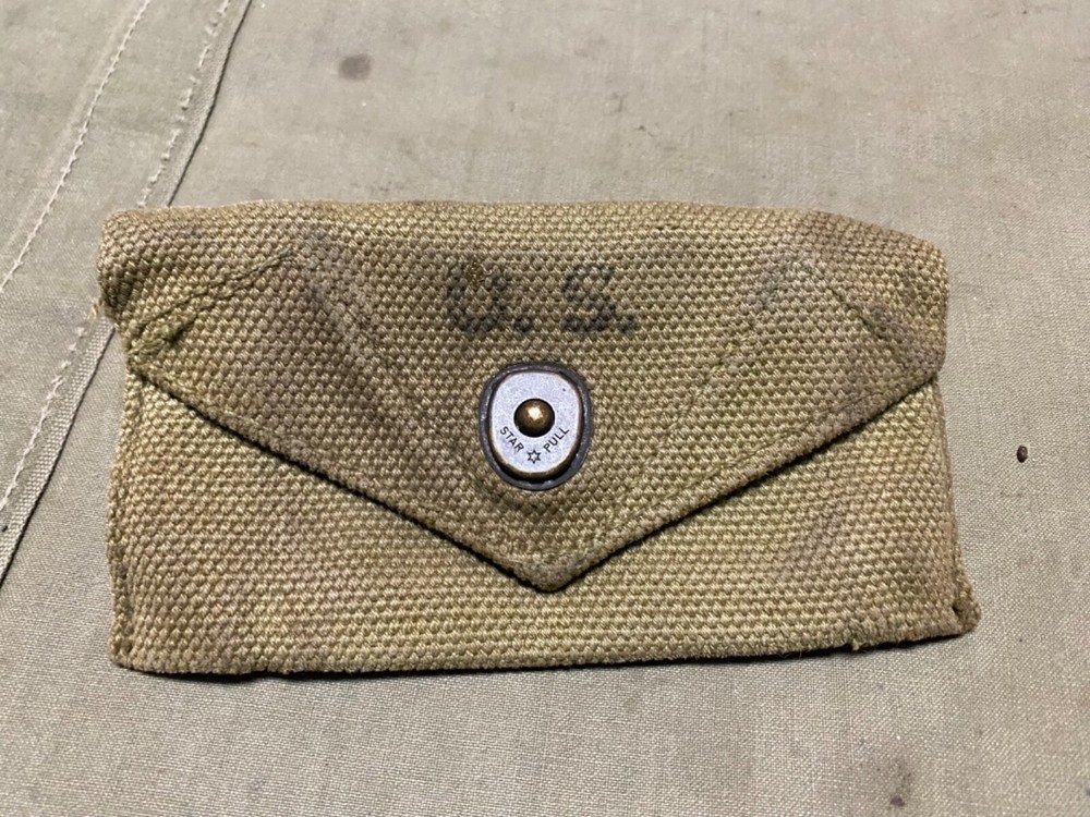 ORIGINAL WWII US ARMY INFANTRY M1942 FIRST AID CARLISLE BANDAGE CARRY POUCH-1942