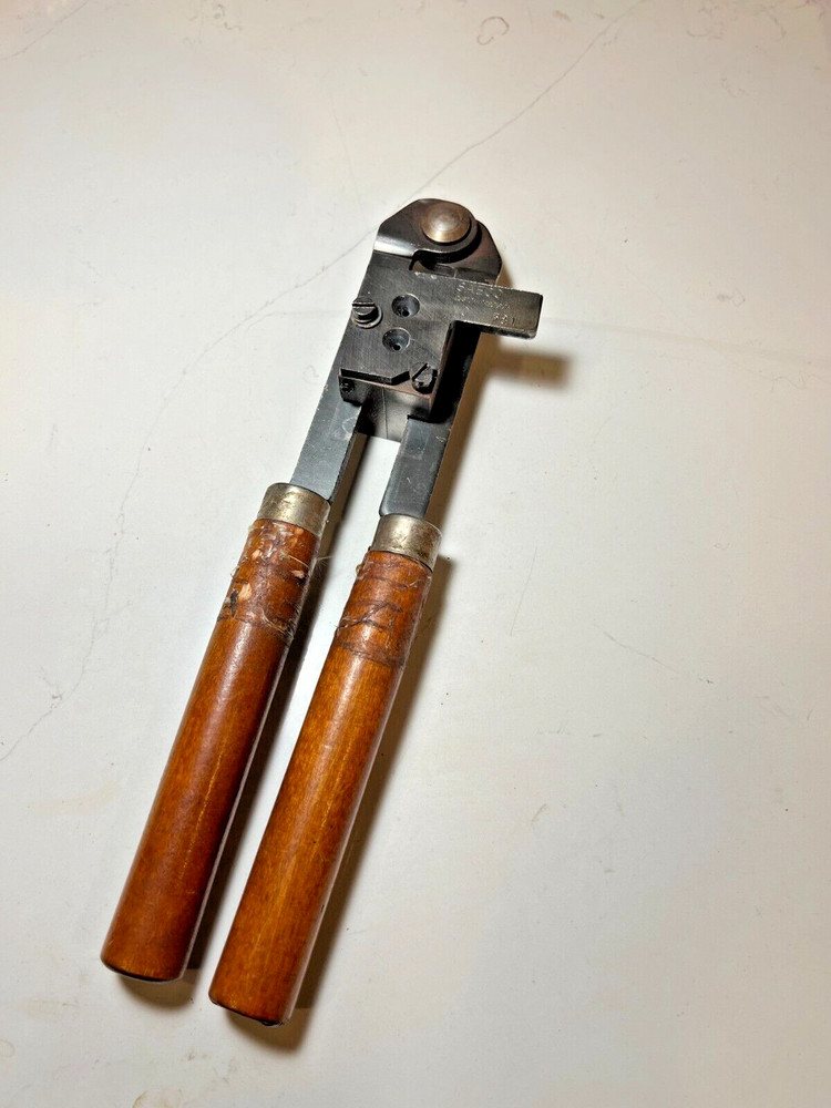 SAECO No. 381 Two Cavity Bullet Mold with Handles