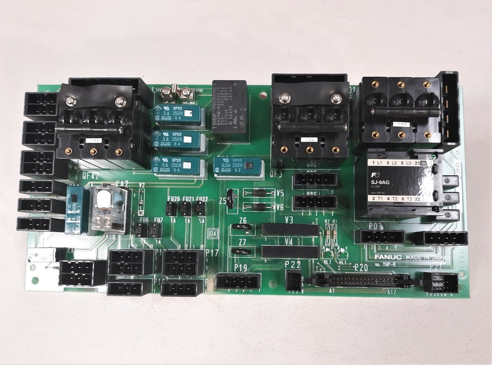 FANUC A16B-1213-0120 / 04C Power Control Circuit Board