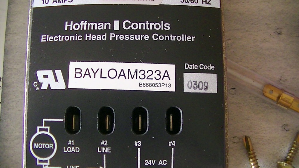 HOFFMAN CONTROLS ELECTRONIC HEAD PRESSURE CONTROLLER BAYLOAM 323A