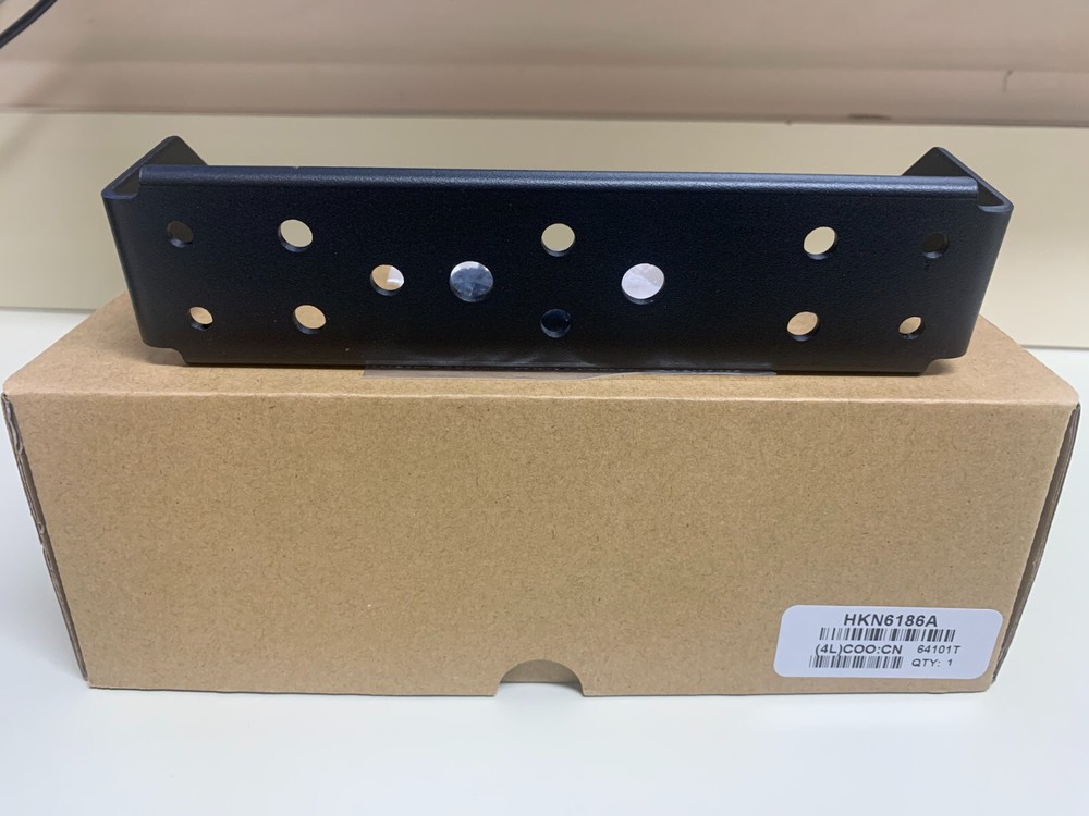 Motorola HKN6186A Remote Mount Control Head Bracket NO Side Screws