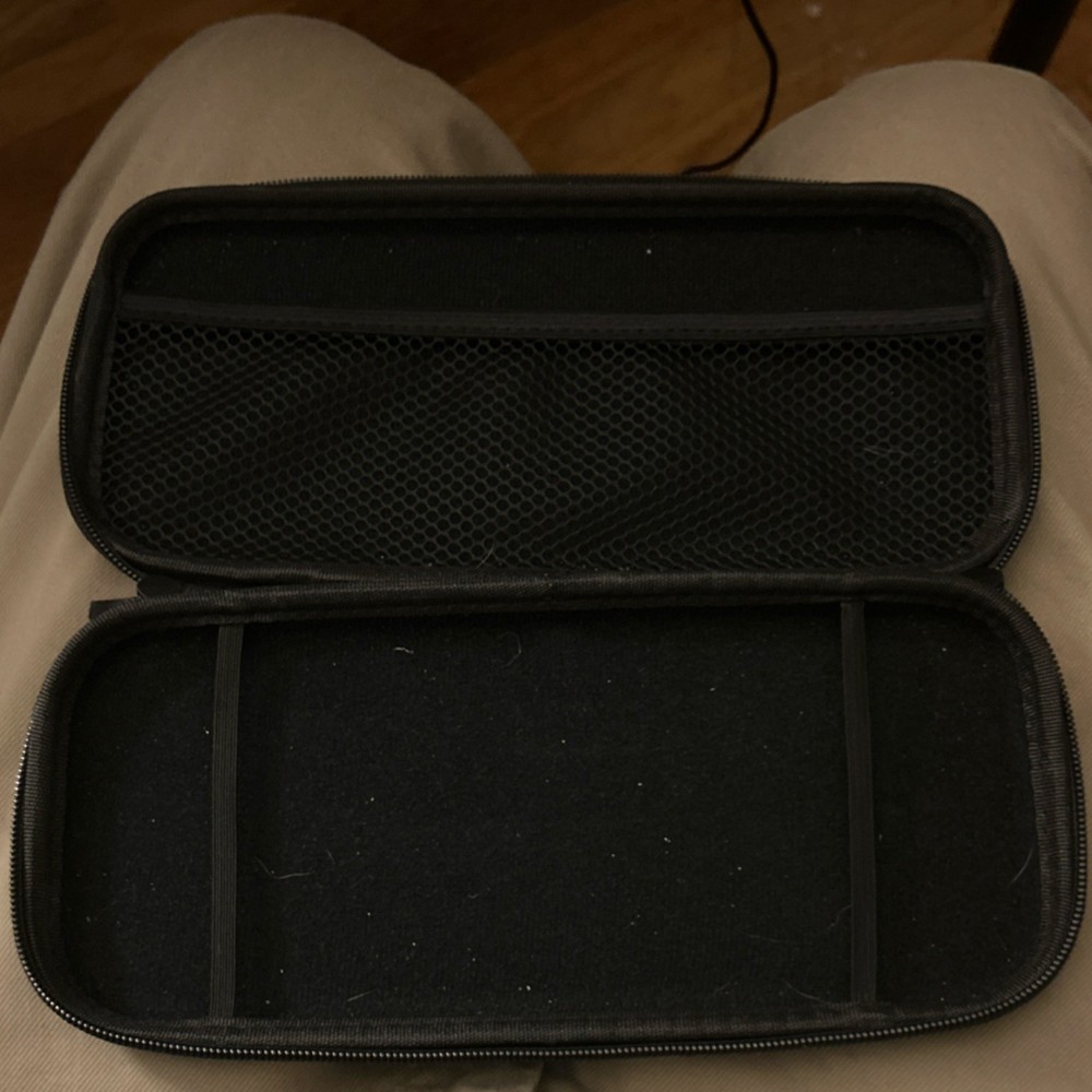 Nintendo Controller Bundle with Carrying Case and Accessories READ DESCRIPTION