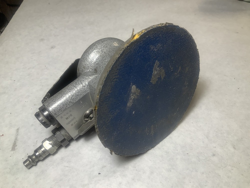 Dynabrade Model 58005 Pneumatic Orbital Sander 5" PSA Pad