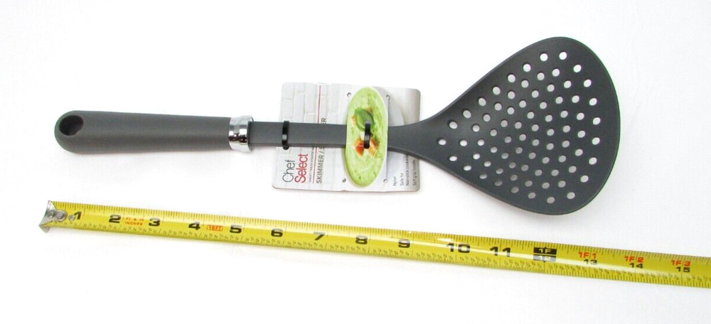 Chef Select Nylon Skimmer/Strainer with Soft Grip Handle - Gray