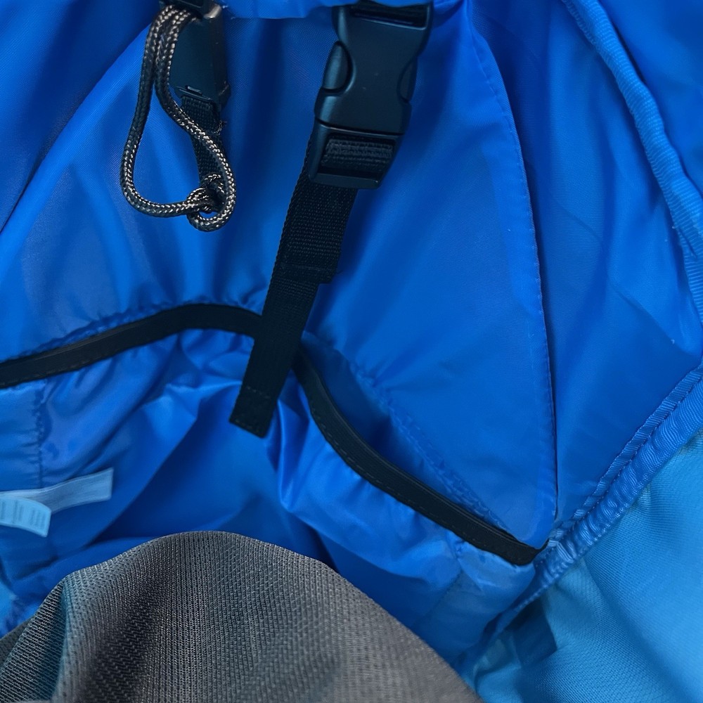 Brooks Unisex Stride Pack Blue Backpack with Adjustable Straps