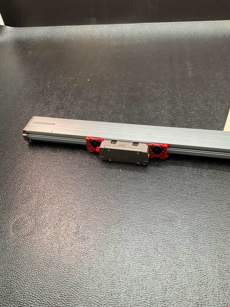 HEIDENHAIN 802059-02 Z11 LINEAR ENCODER READING HEAD USED