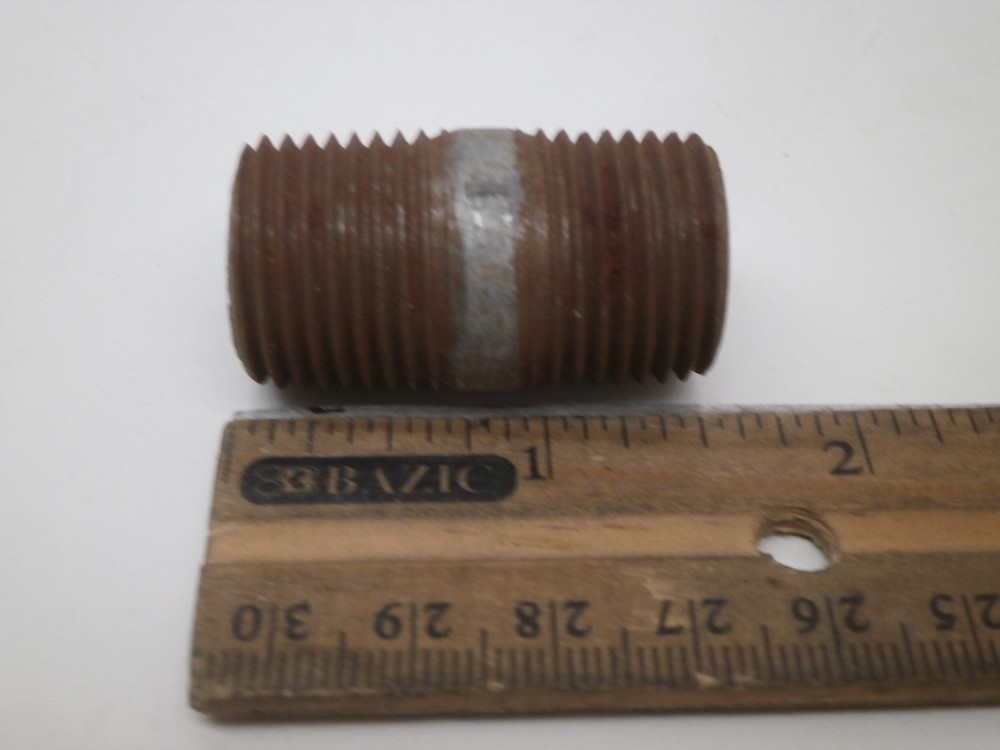 (10-Pack) 1/2" NPT x 1-1/2" Threaded Galvanized Pipe Nipple ½" x 1.5"