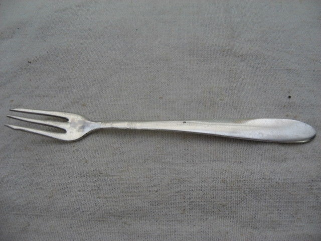 Vintage Silver Plated Cocktail Fork ~ International Silver Company "Triple" ~