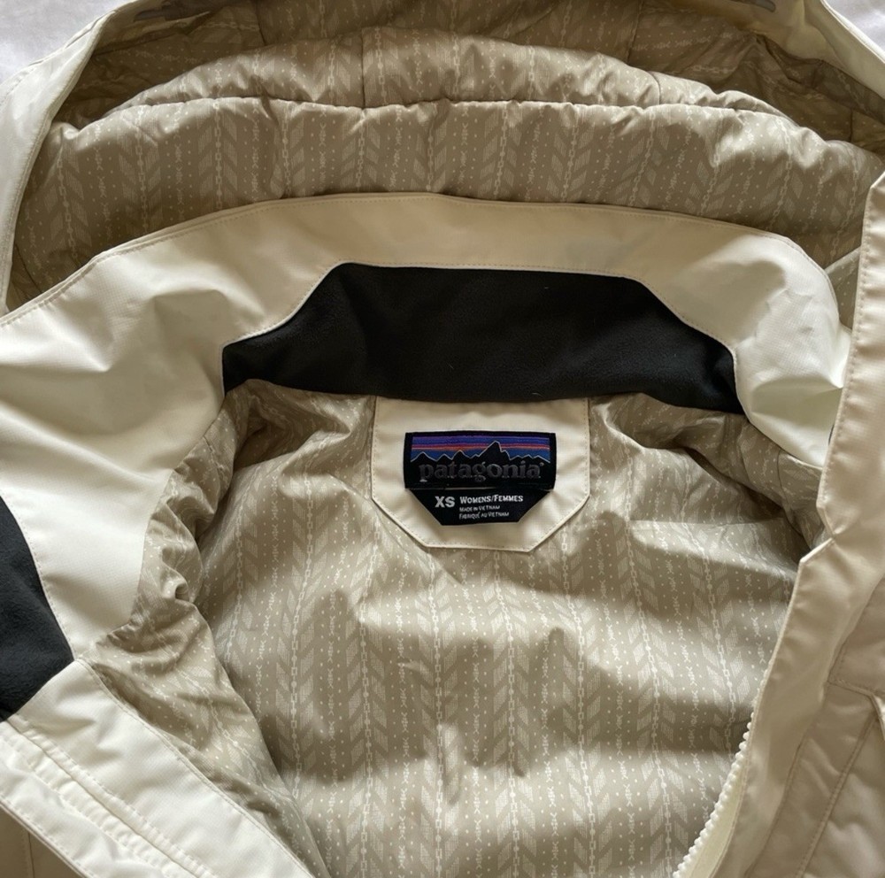 Patagonia Women's Primo Down Jacket