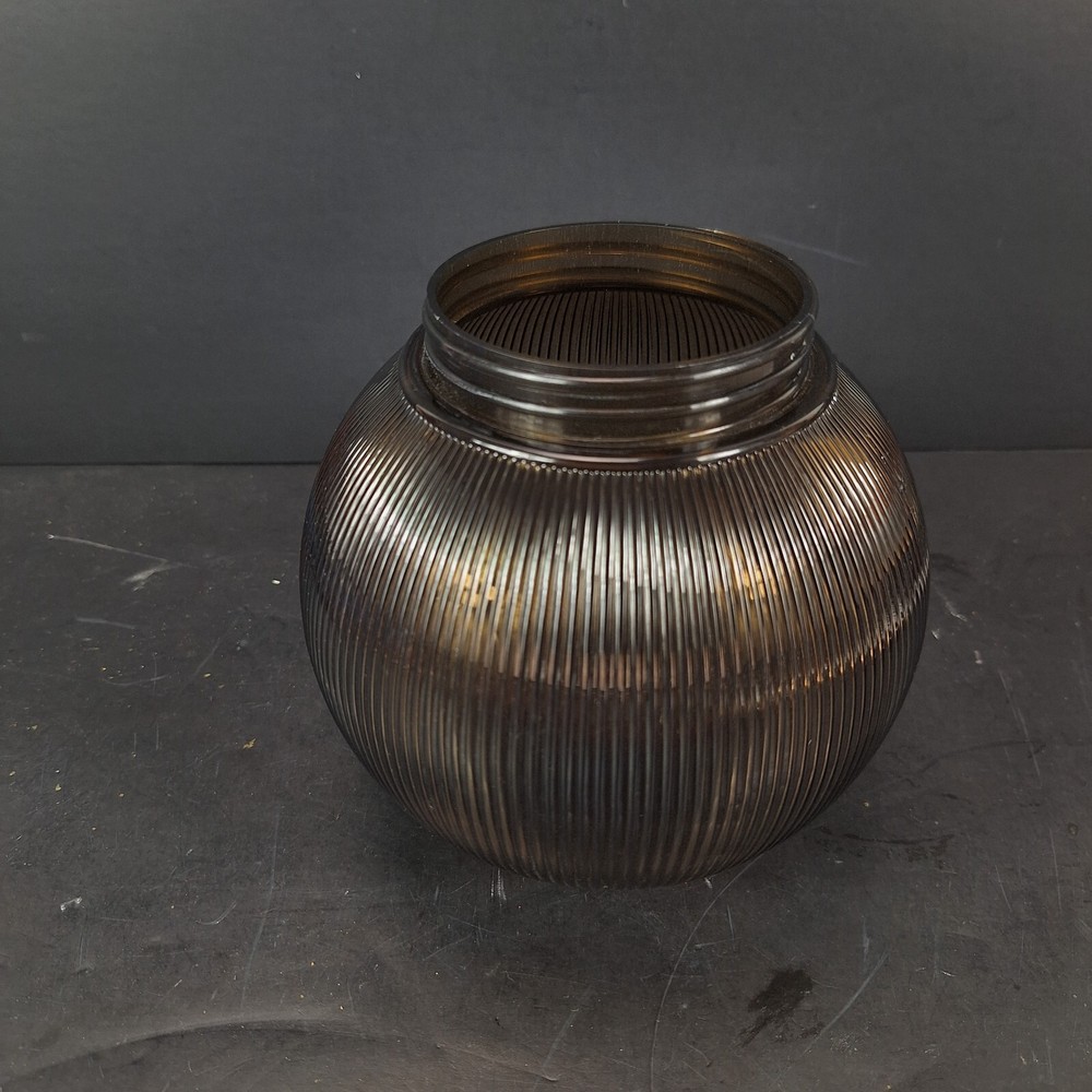 6 Inch Replacement Globe Single Bronze Plastic 3" Fitter Twist Screw On