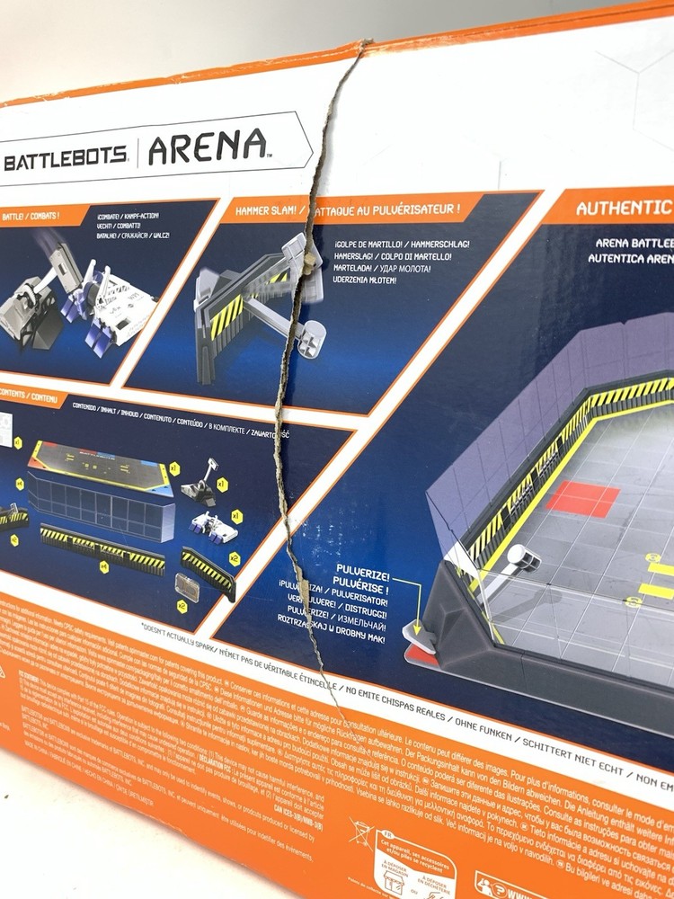 Hex Bots BattleBots Arena 4.0 Bite Force and Blacksmith Remote Control Toy