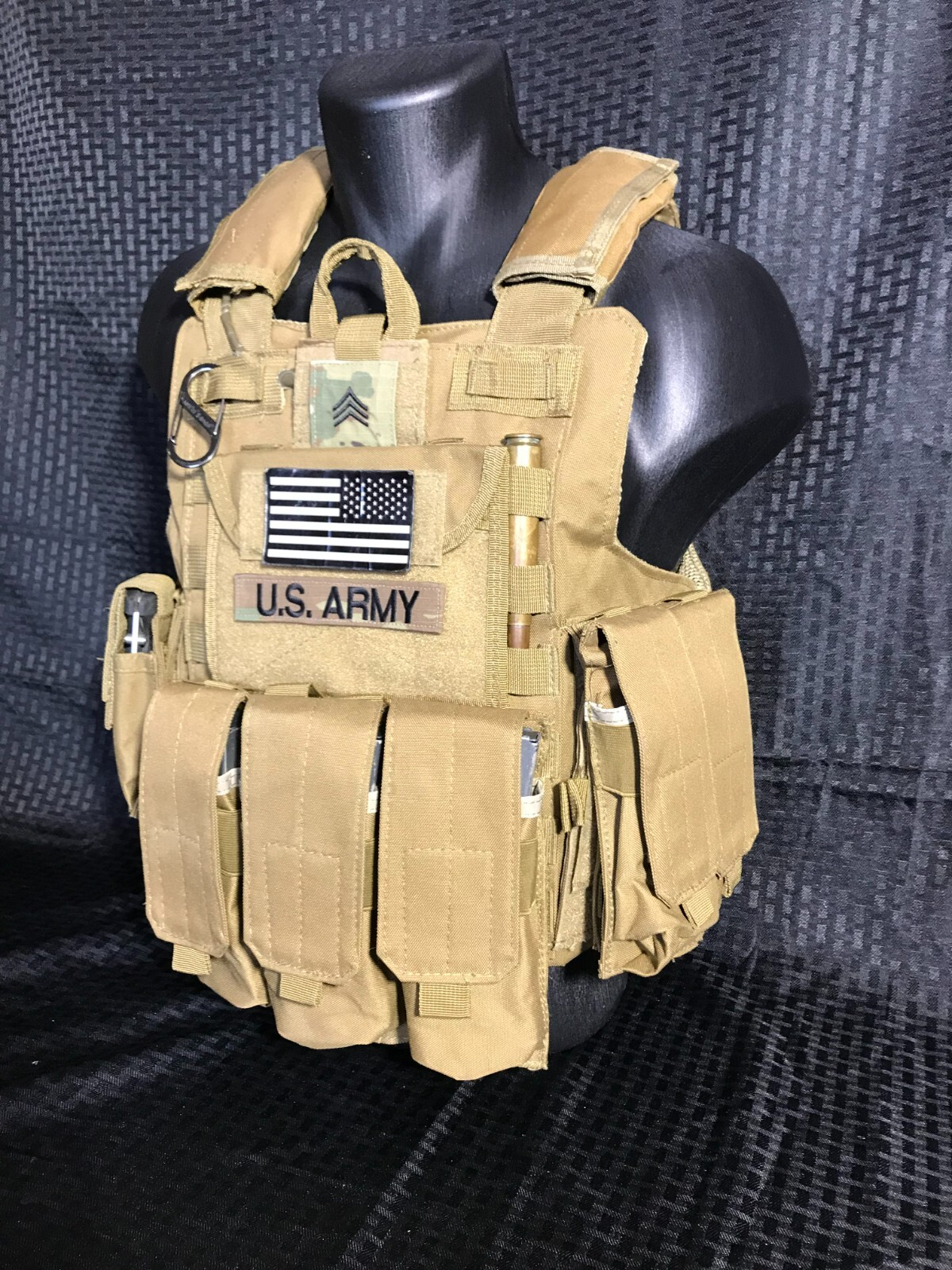 Coyote Tan FDE Tactical Vest Plate carrier w/ 2 Curved 10x12 Plates- Lvl III