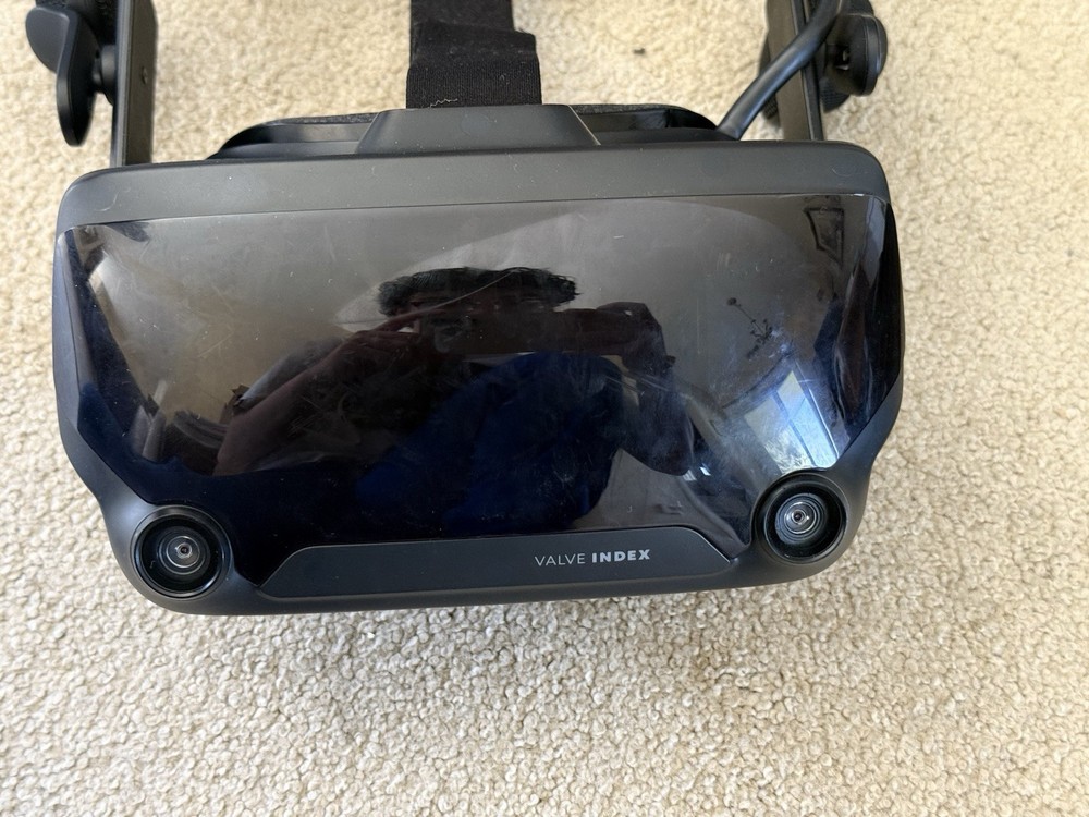 Valve Index Full Kit PC Console VR Headset With Original Box 2 Dead Pixels READ