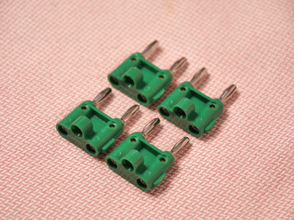 Four Pomona MDP Stackable Double Banana Plug with Cable Guide 4 Pack Green