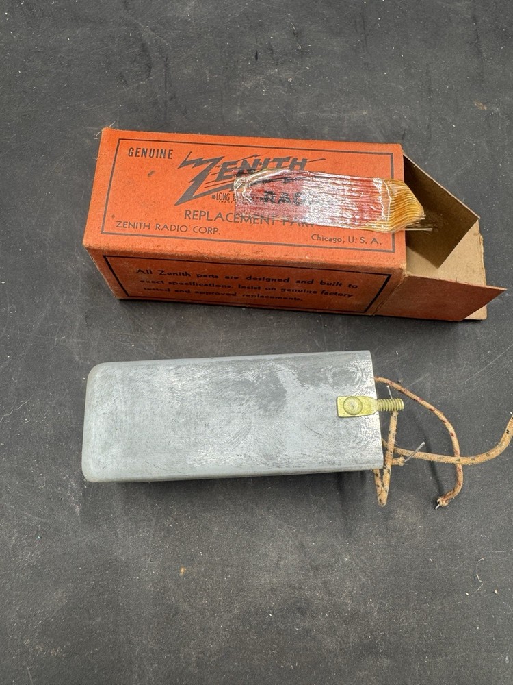 NOS Zenith Part #95-590 Vertical Output Transformer