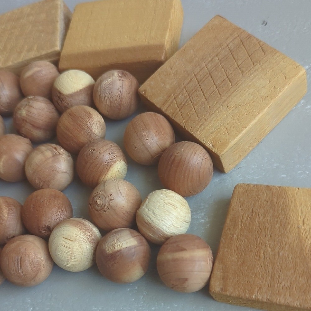 Cedar Balls & Blocks for Moth Prevention for Sweater Storage