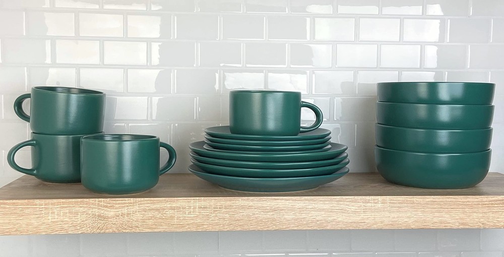 Wazee Matte Coupe Dinnerware Set, 16 pc, Emerald Green