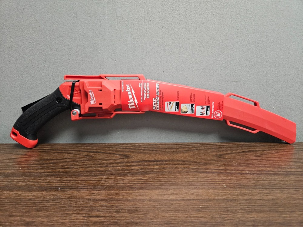 Milwaukee 48-22-9372 14" Heavy Duty Fixed Pruning Saw