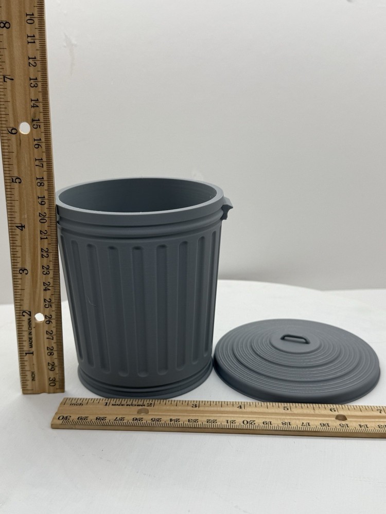 Mini Trash Can with Lid PLASTIC– 1:6 Scale Doll Accessory. 3D Printed.No Doll⭐️