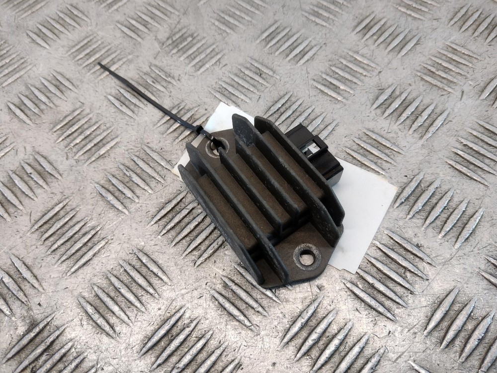 2013 HONDA NSC110  RECTIFIER REGULATOR