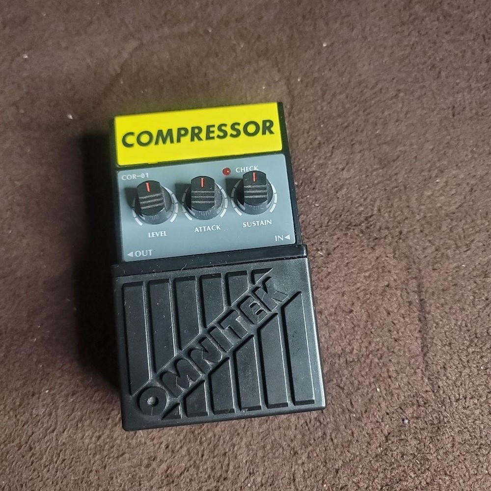 COMPRESSOR guitar effector