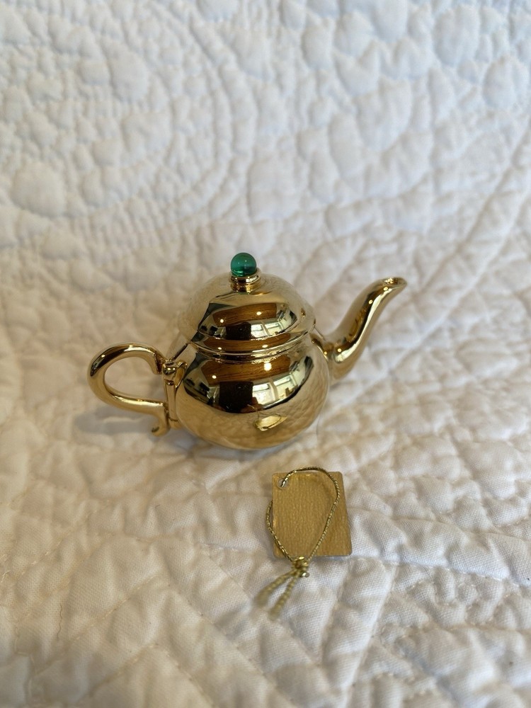 Estée Lauder "Teapot" Solid "Dazzling Gold" Perfume Compact