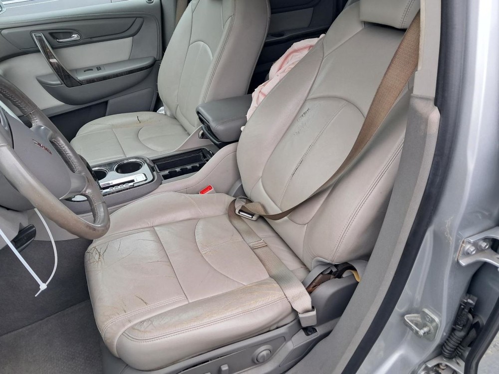 ACADIA 2014 Glove Box 4803546