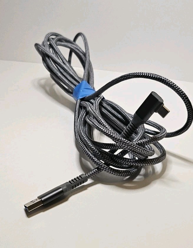 Oculus Quest 2 256GB with Controllers and Elite Head Strap