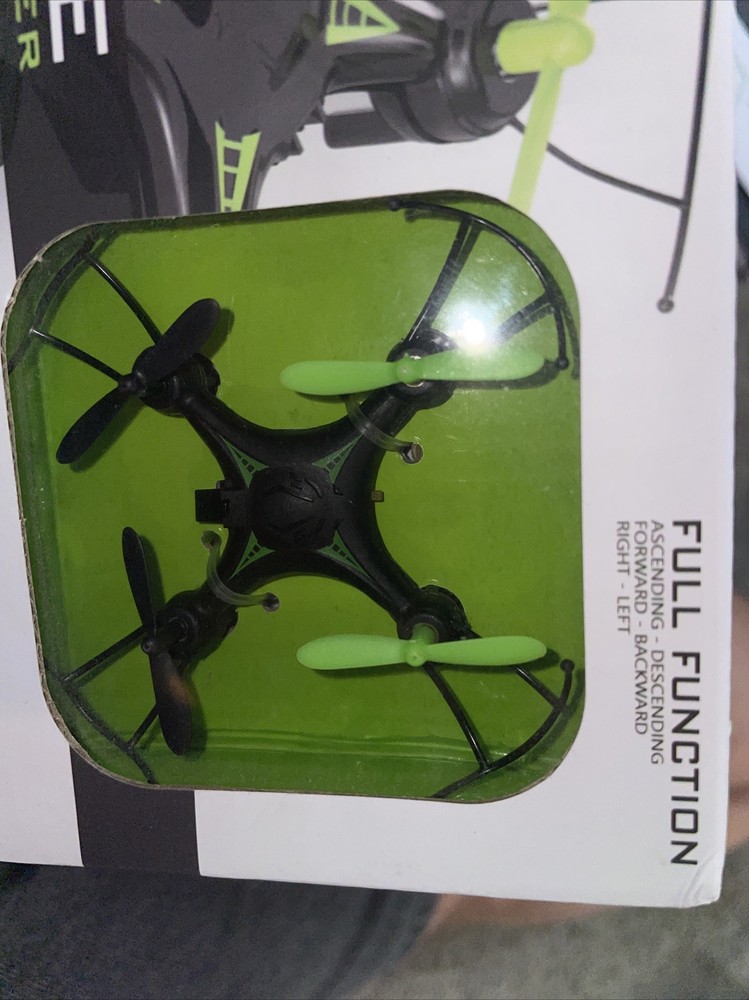 NEW Playtek XIB Mini Drone Quadcopter Infrared White Green FULL FUNCTION, SEALED