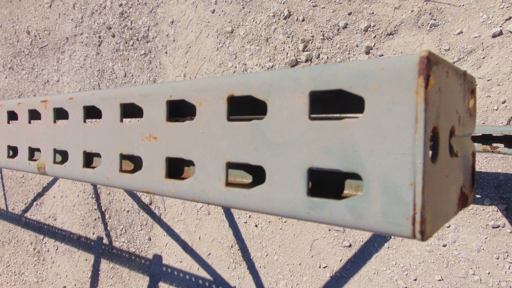 Pallet Racking Upright - 42" x 17'