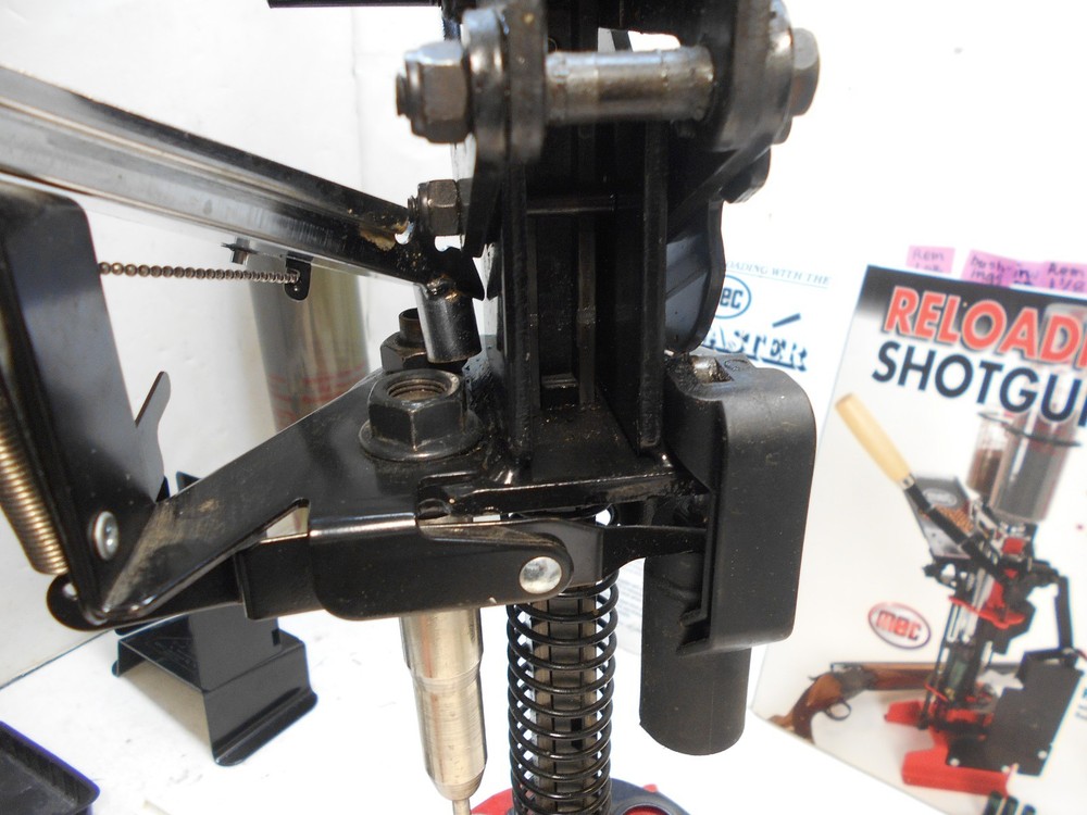 mec 12ga size master shot shell reloading press + some extras