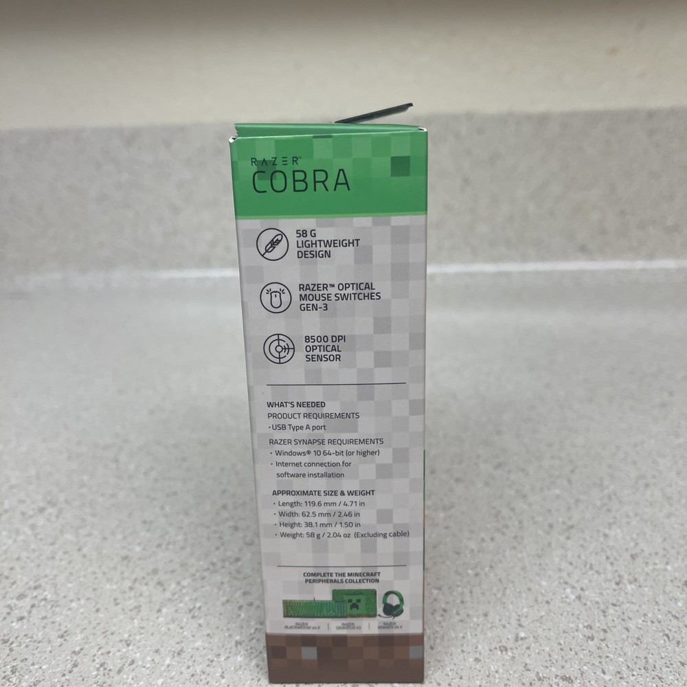 Razer Cobra Customizable Gaming Mouse - Minecraft Edition: Wired Precision