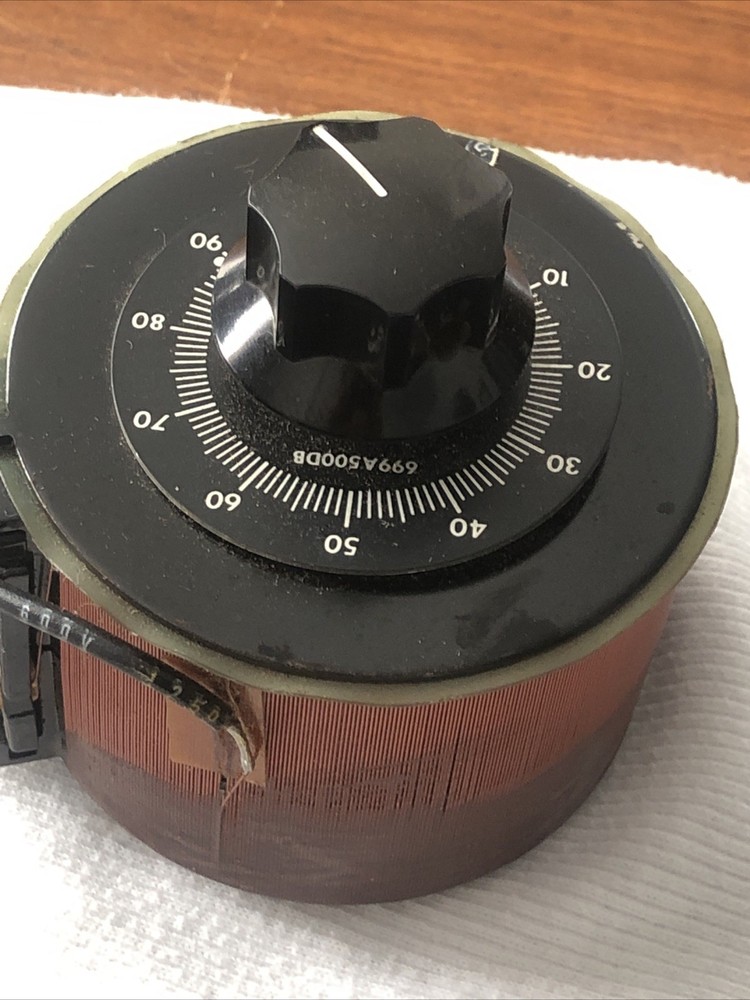 General Electric VOLT-PAC Variable Transformer Model 9T92A10 2.5 Amp