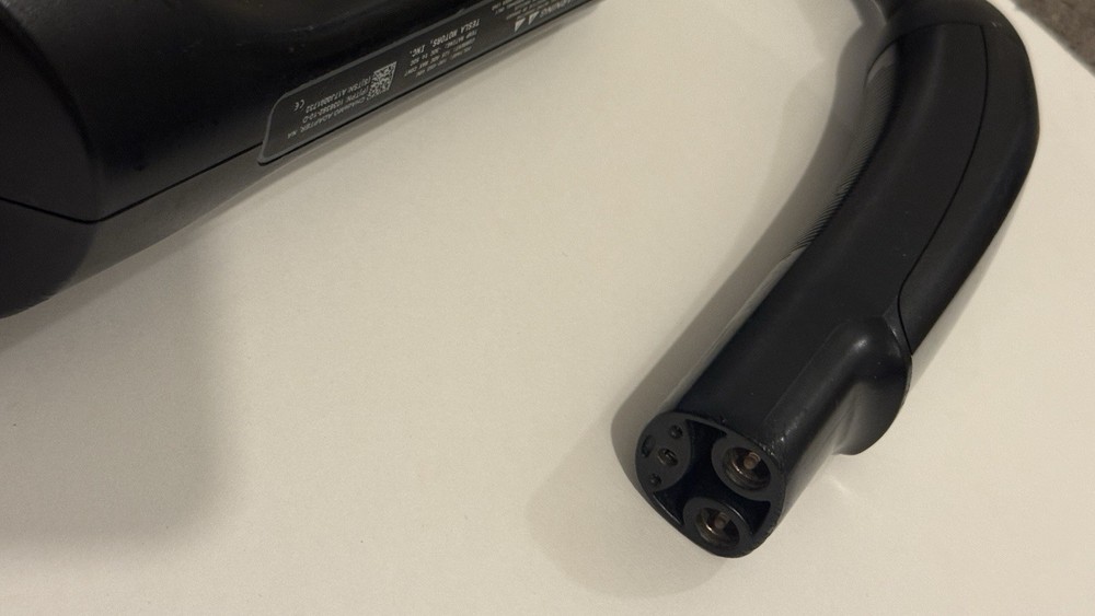 Tesla CHAdeMO Charging adapter