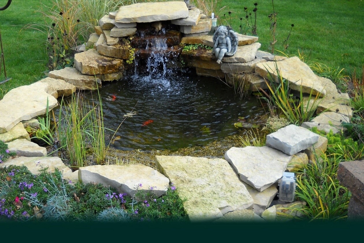 Custom Pro Complete Pond Water Garden Kit With Waterfall - 5' x 6'