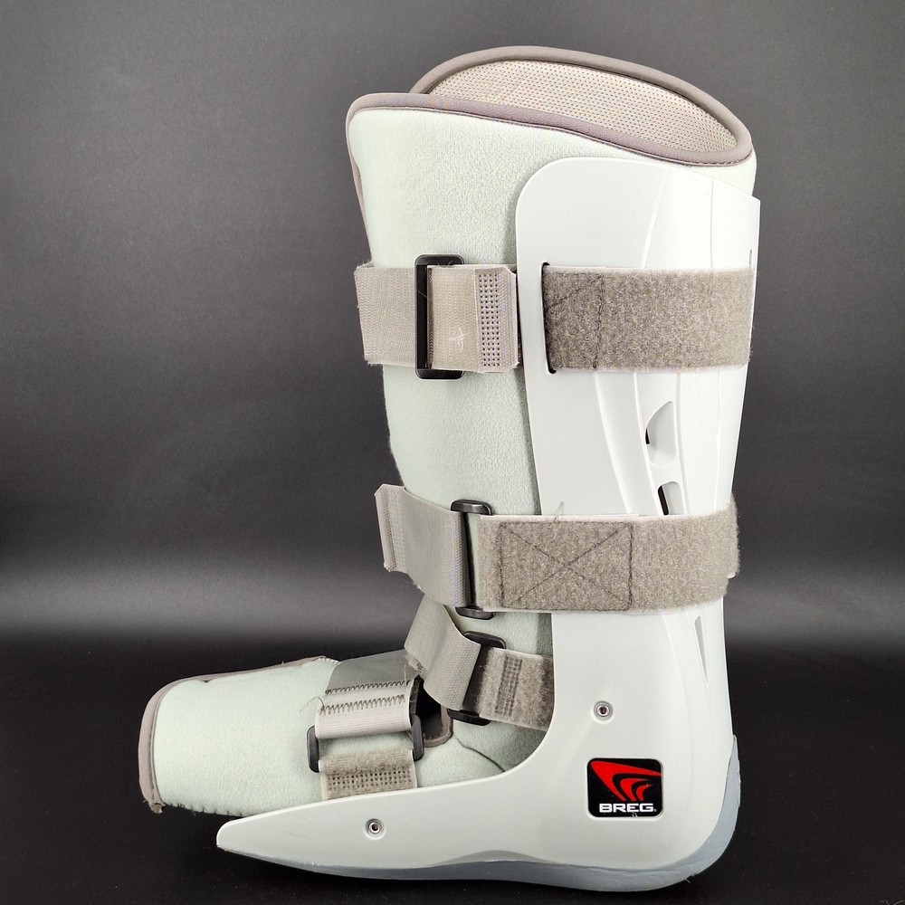 Breg Genesis Walker Boot Mid Calf Full Shell Size Med